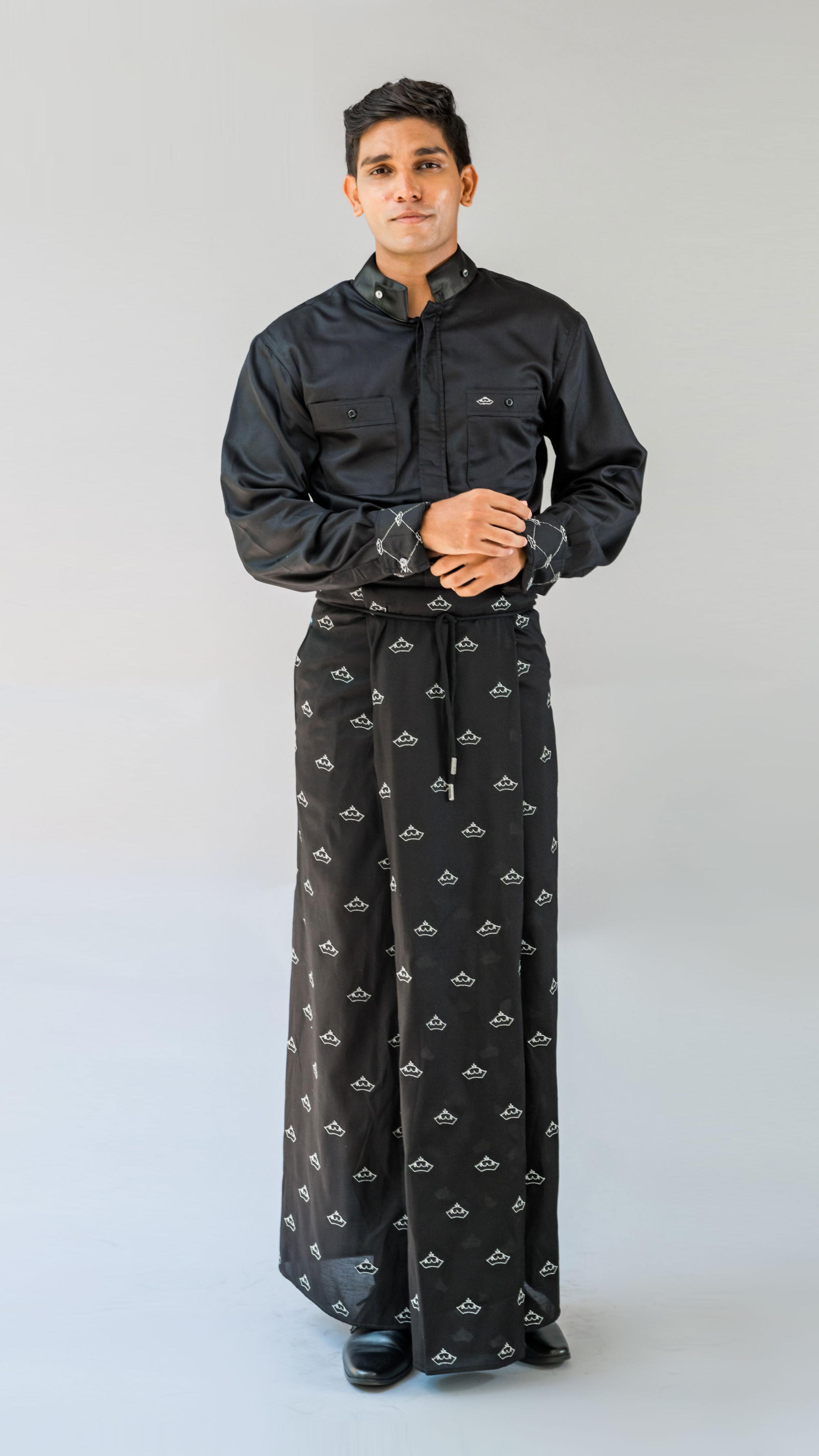 Crown Embroidered Cuff Shirt in Black