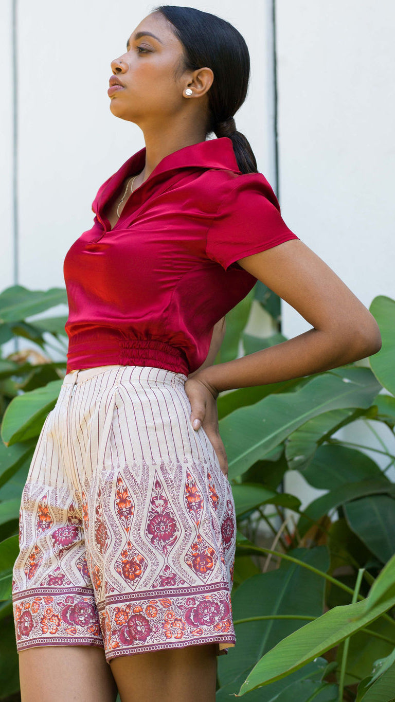 Silk polo T-Shirt with Side Gathers