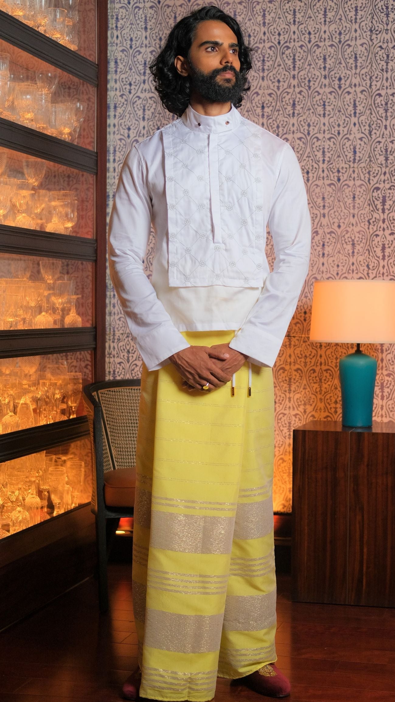 Gold Threaded Handloom Rayon Sarong