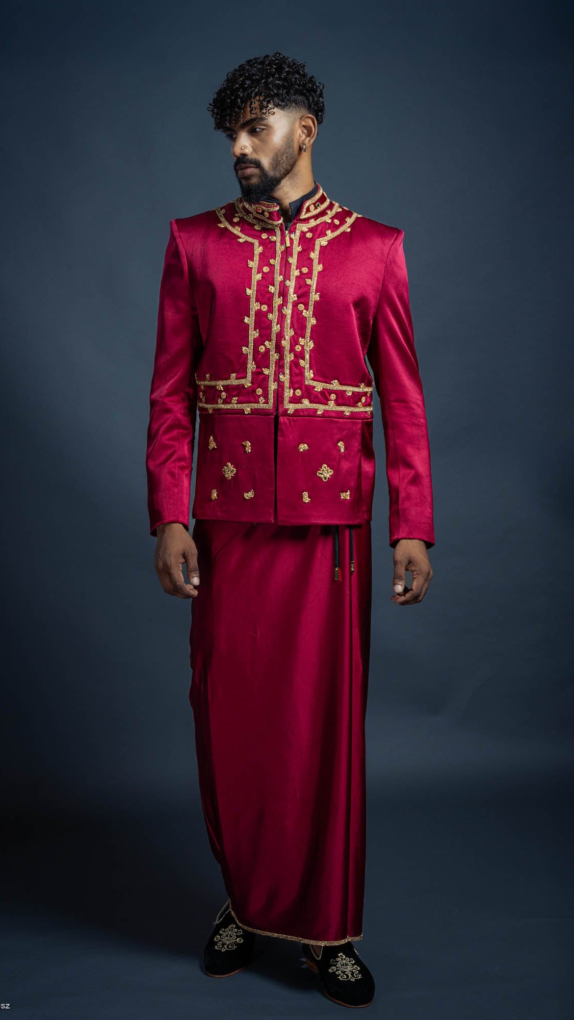 LOVI Short Nilame Jacket & Sarong