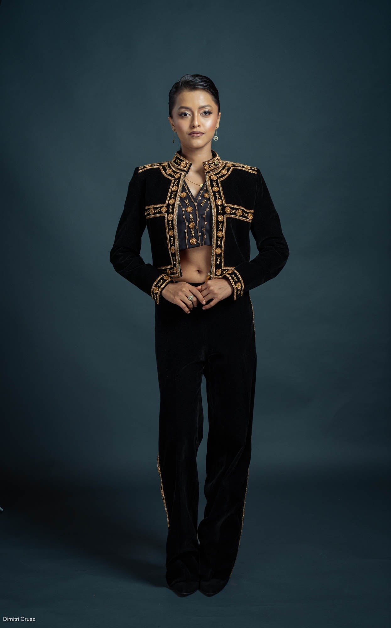 LOVI Manike Couture Set