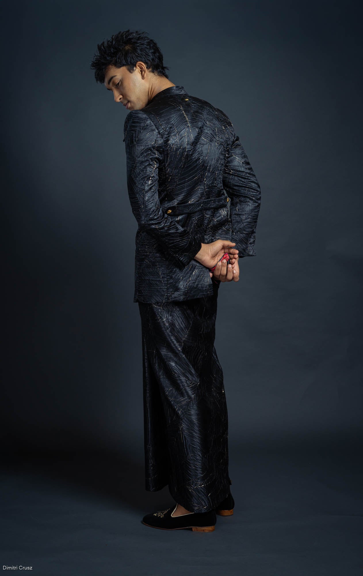 LOVI Crown National Suit