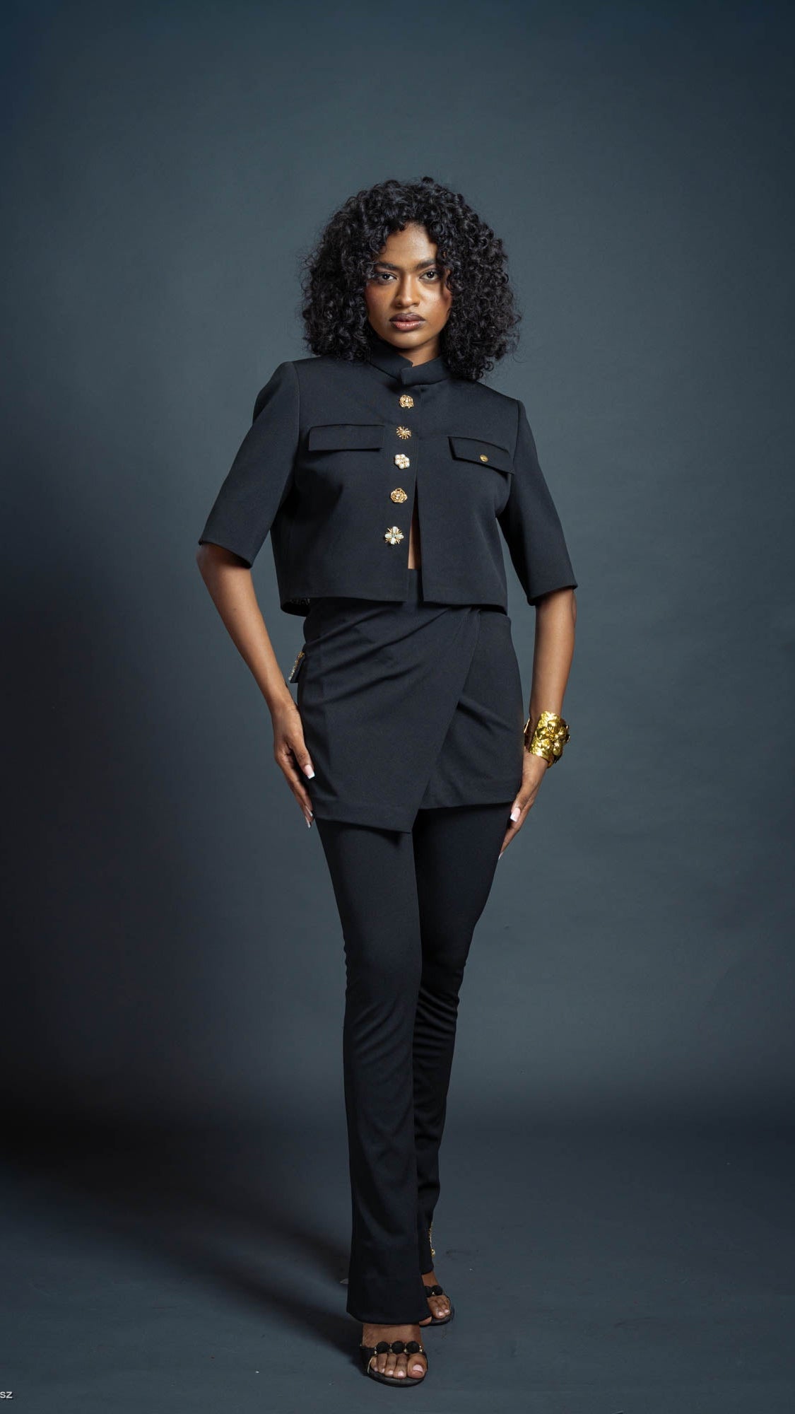 LOVI Modern Ready to wear Set