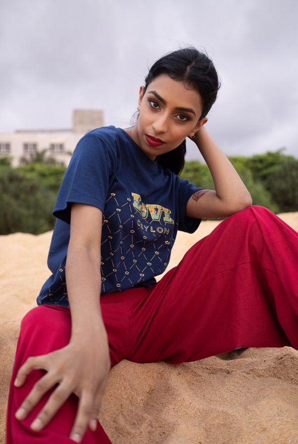 LOVI Women - Tops LOVI T-shirts – & Sarongs