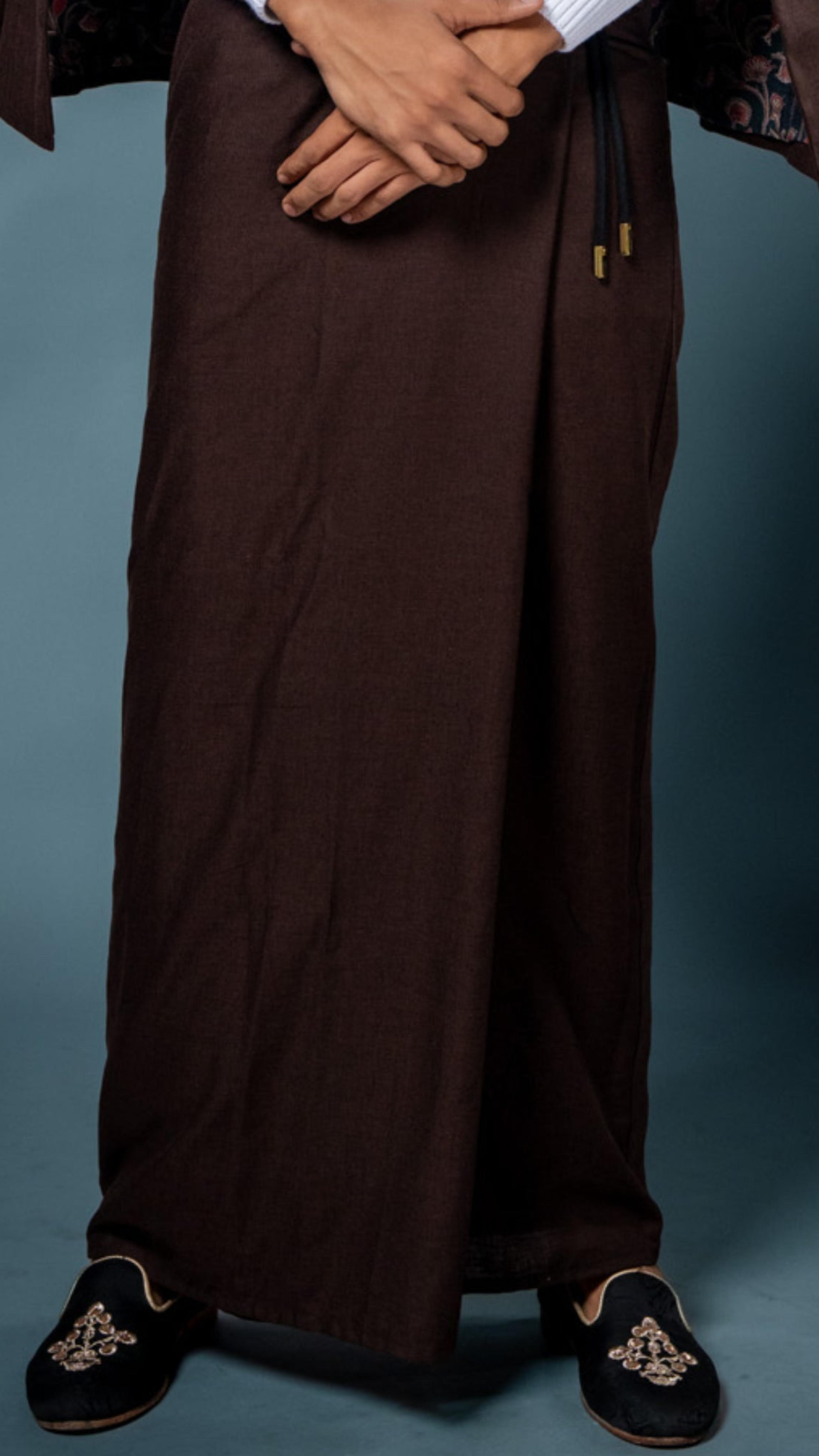 LOVI Linen Blazer & Sarong with LOVI Unity Sweater