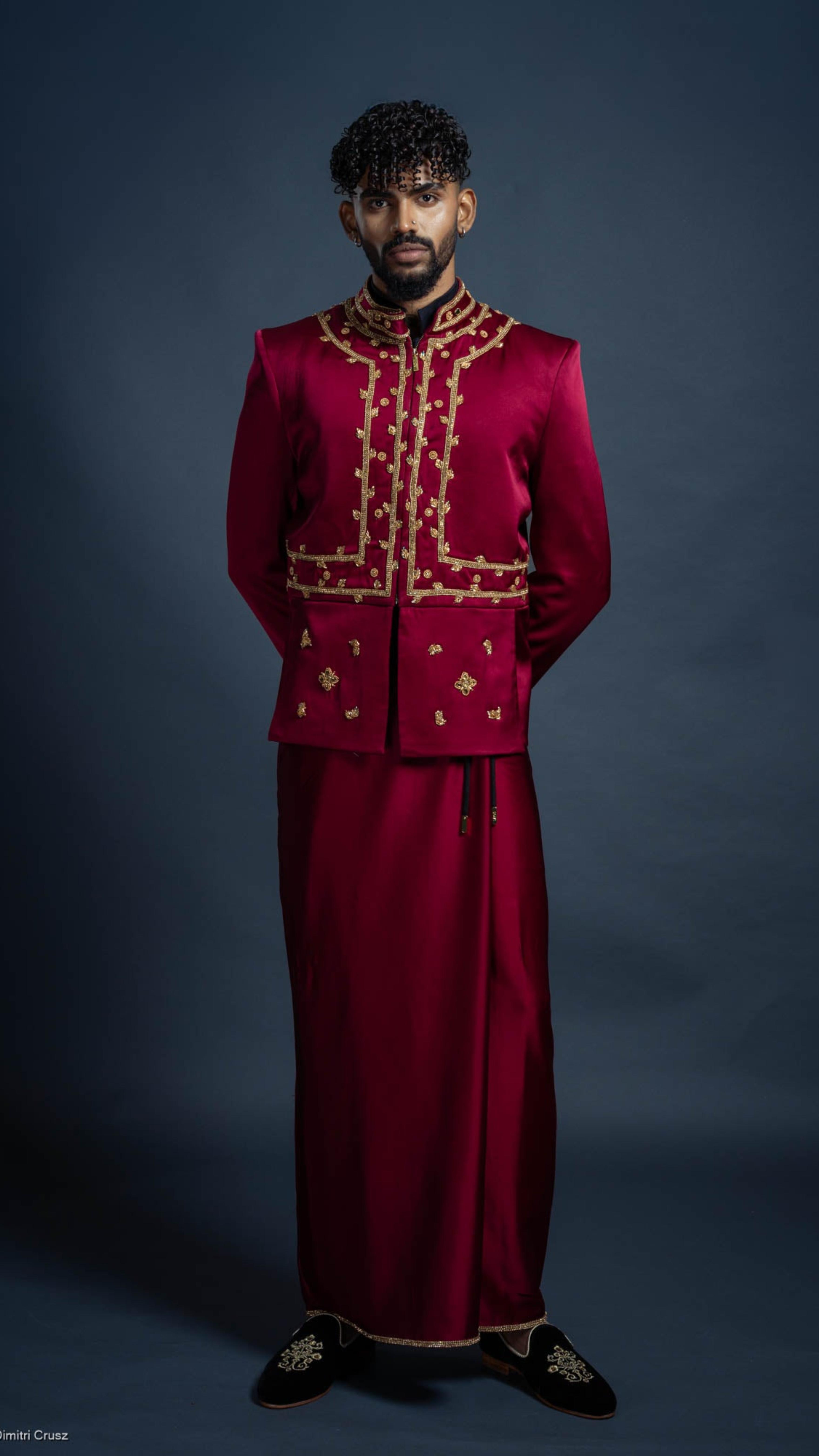 LOVI Short Nilame Jacket & Sarong