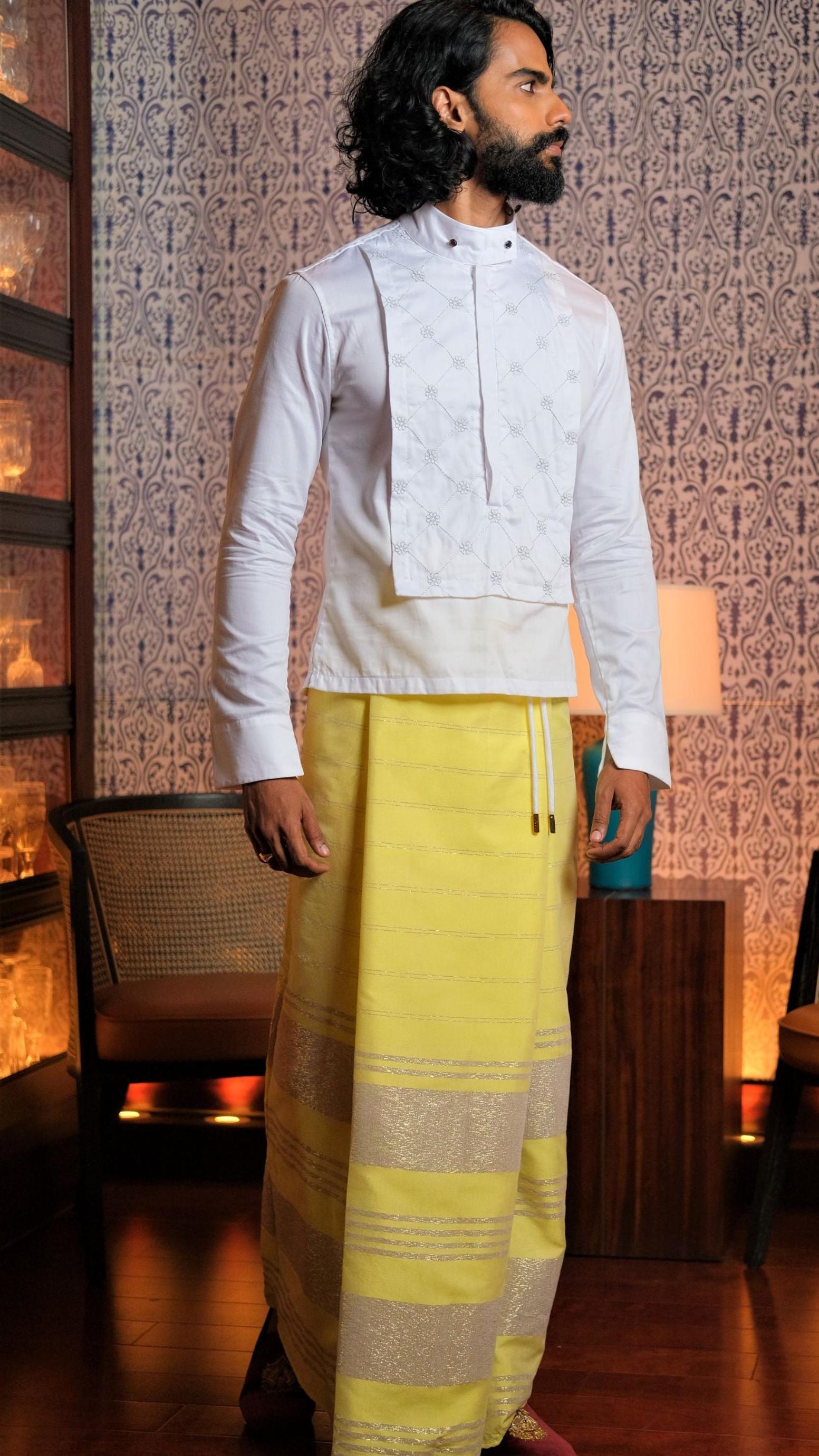 Gold Threaded Handloom Rayon Sarong