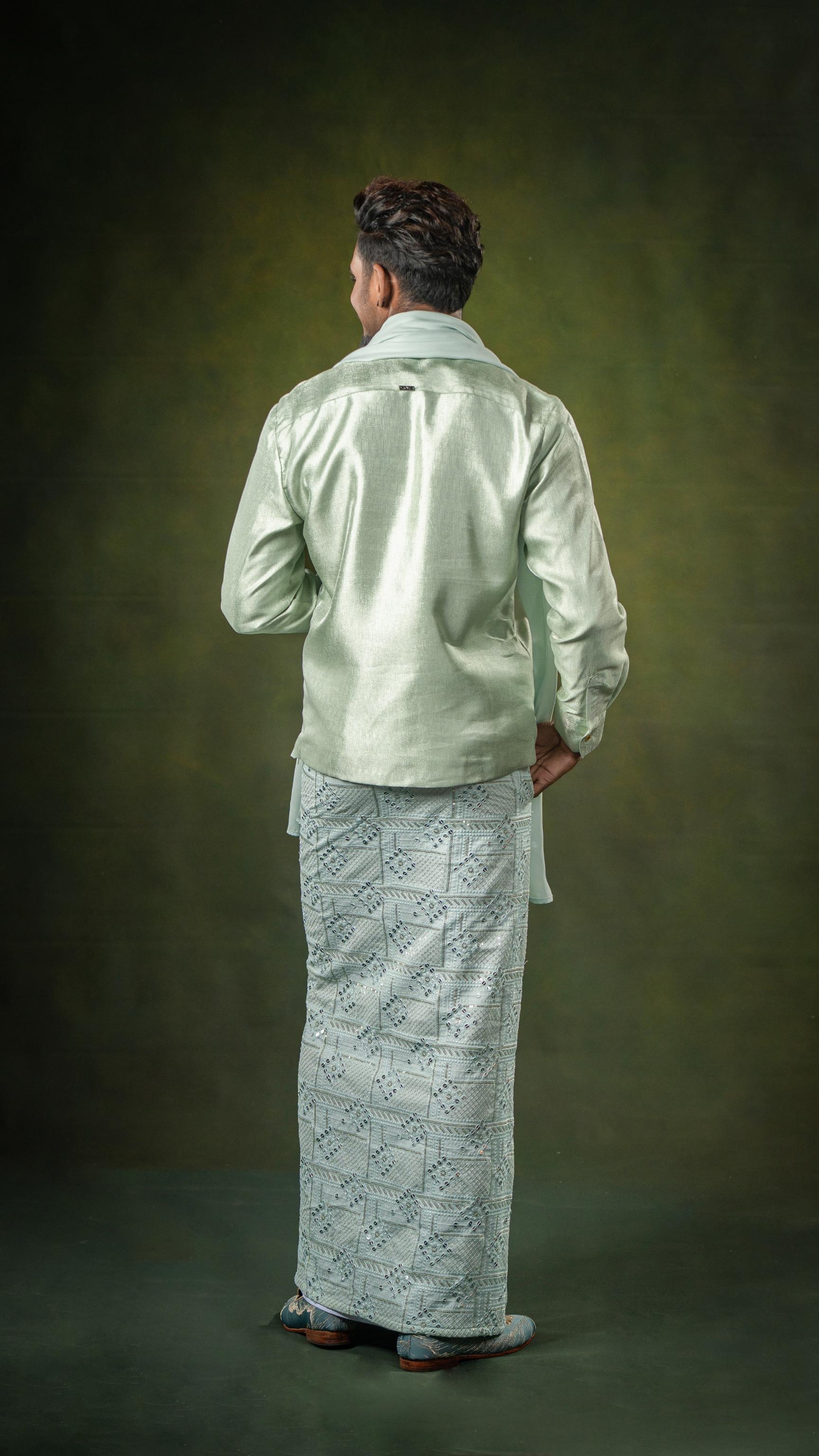 LOVI Pastel Green Short National