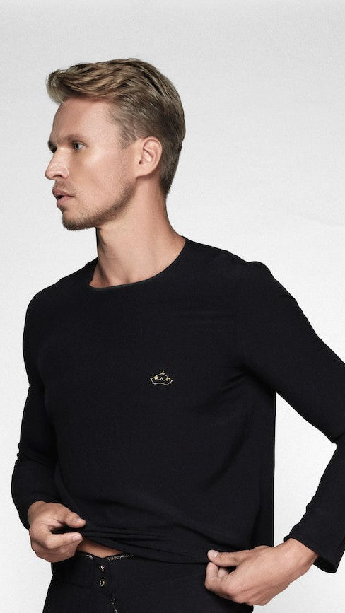 Basic T-shirt with Crown Embroidery