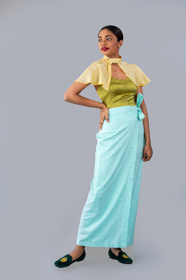 Ladies Sri Lankan National Silk Lama Sariya